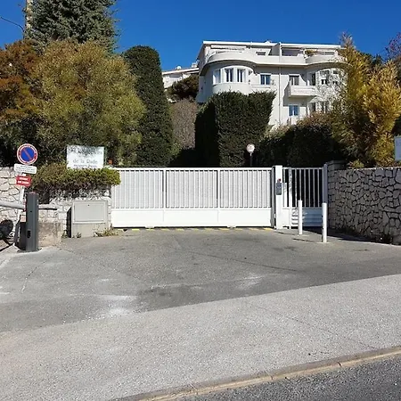 Petit Cocon - Parking - Climatisation - Wifi Apartamento